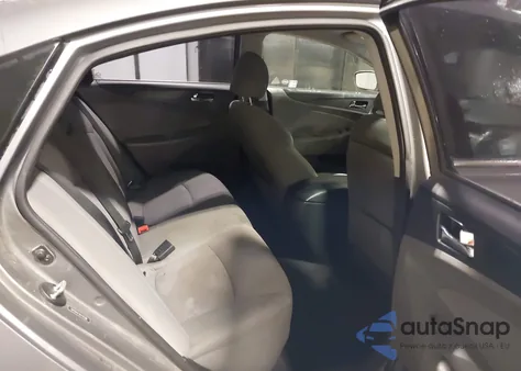 2013 Hyundai Sonata Gls z USA, uszkodzony, nr VIN 5NPEB4AC3DH762389